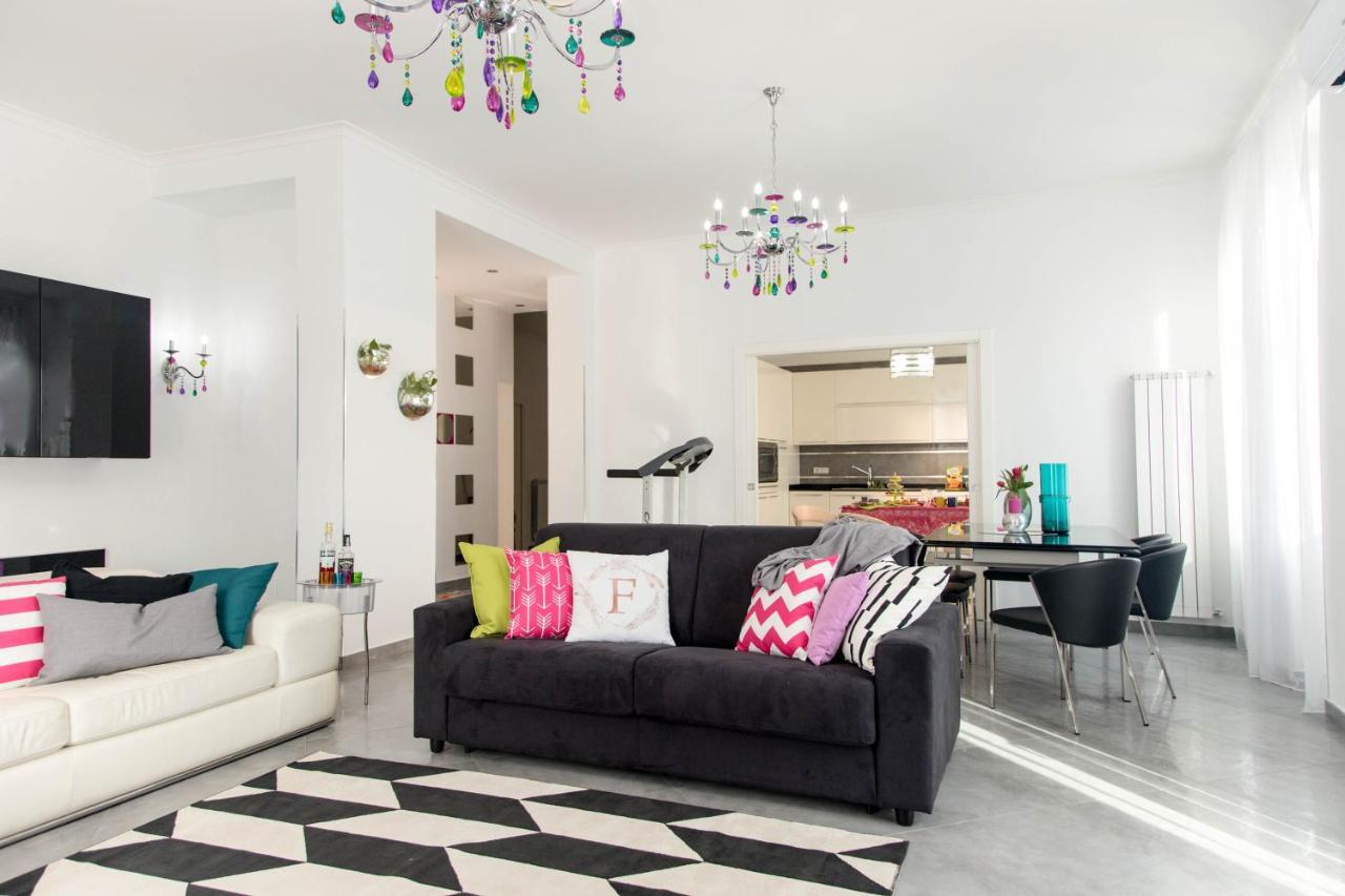 Ferdinando Arthouse Oversized Modern Apartment - By Gocce Team 나폴리 외부 사진